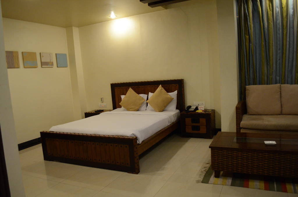 Hotel The Elite Suites Pune Bilik gambar